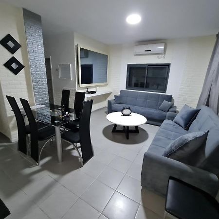 Housing Unit In The Moshav Apartamento Mishmār Hāyardin Exterior foto